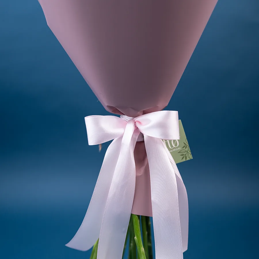Букет из 19 розовых и белых альстромерий (03001)