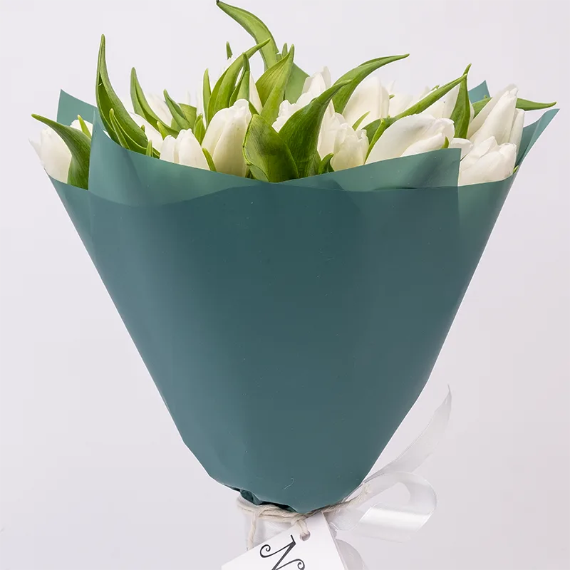 Букет из 21 белого тюльпана (01910)