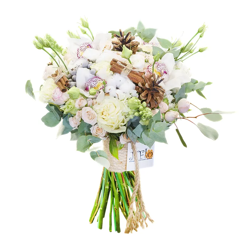 Букет из роз, орхидей, ранункулюсов и эустом с хлопком и корицей (00999)