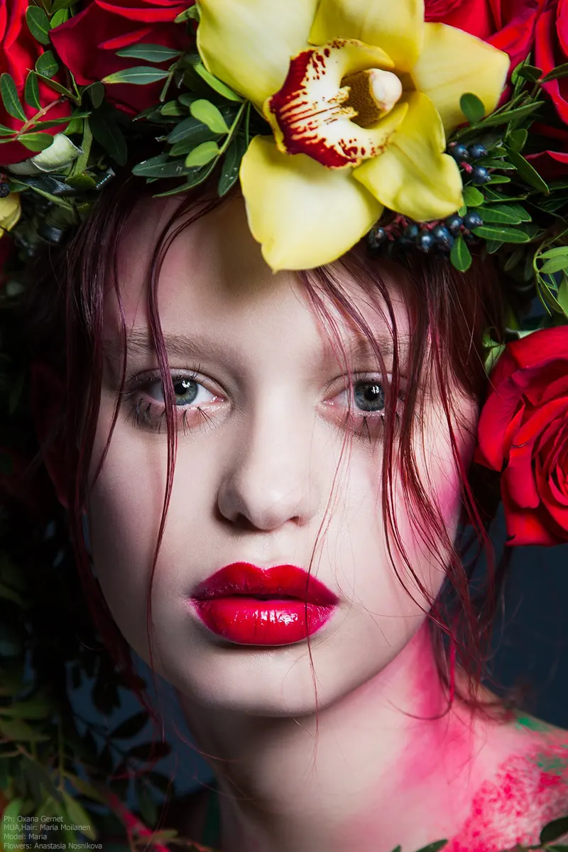 Девушка в цветах