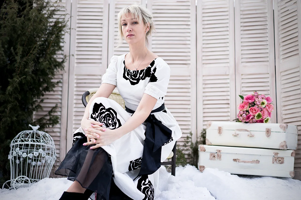 Фотосессия с букетом на снегу