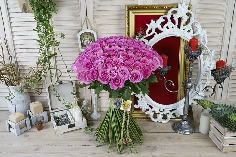 Букет из 123 розовых роз стоит