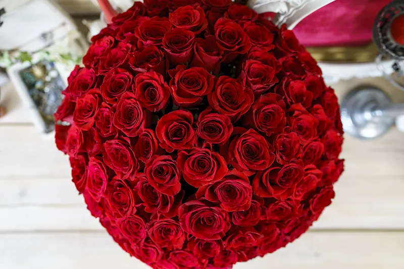Букет из 101 красной розы (00780)