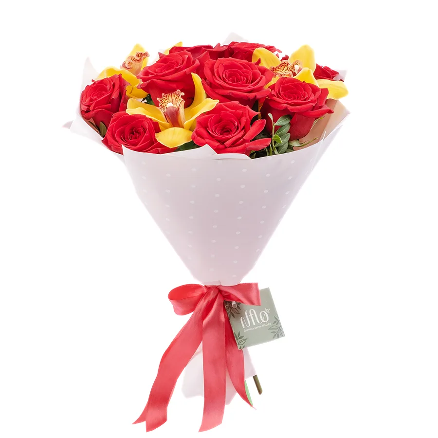 Букет из 13 цветов — красных роз Фридом и желтых орхидей Цимбидиум (02479)