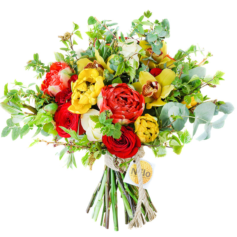 Букет из роз, орхидей и тюльпанов c эхеверией и зеленью (00781)