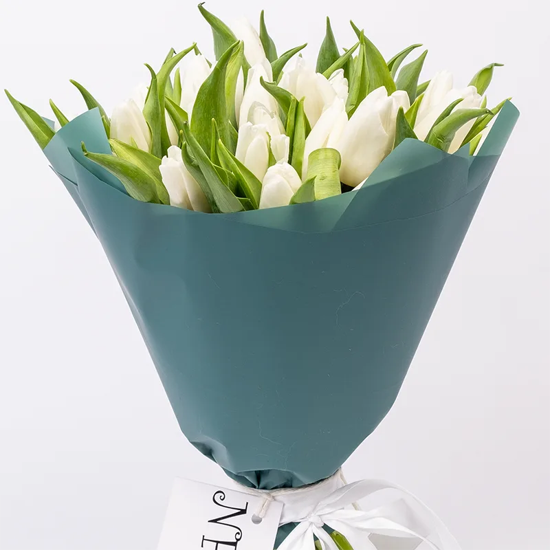 Букет из 33 белых тюльпанов (01904)