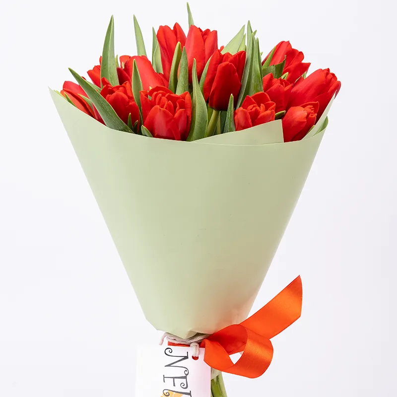Букет из 23 красных тюльпанов (01893)