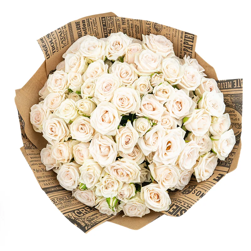 Букет из 23 бело-кремовых кустовых роз Роял Порцелина в крафте (01675)