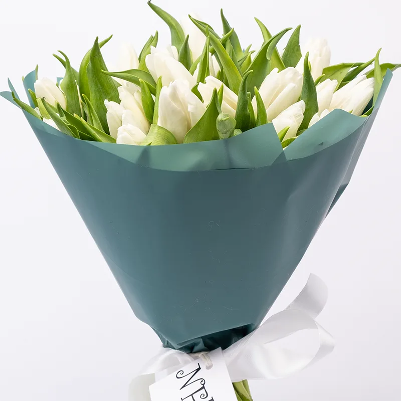 Букет из 37 белых тюльпанов (01902)