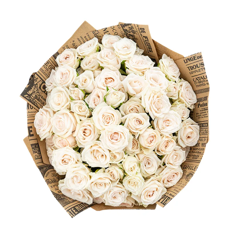 Букет из 19 бело-кремовых кустовых роз Роял Порцелина в крафте (01677)
