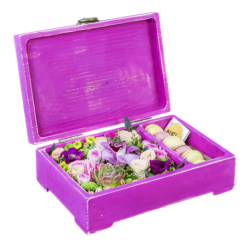 Шкатулка с цветами и макарони (средняя фиолетовая) (00738)
