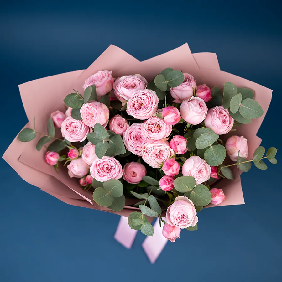 Букет из 5 розовых кустовых пионовидных роз Мэнсфилд Пинк Парк (03042)
