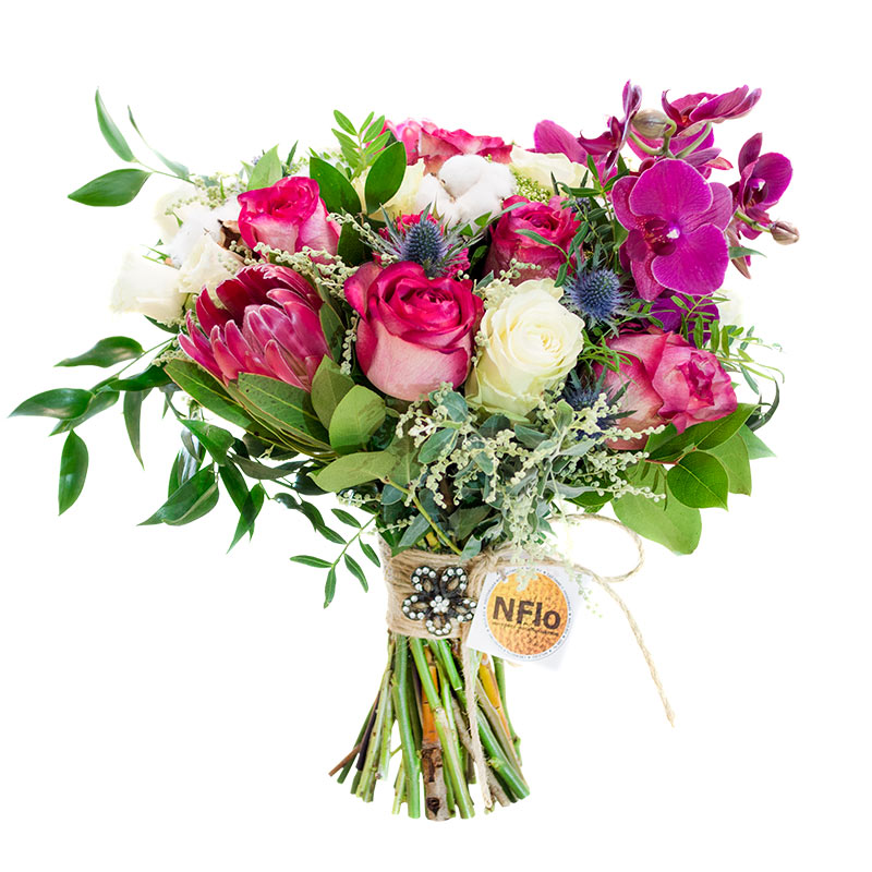 Букет из роз, орхидеи, протеи и хлопчатника с эхеверией (00388)